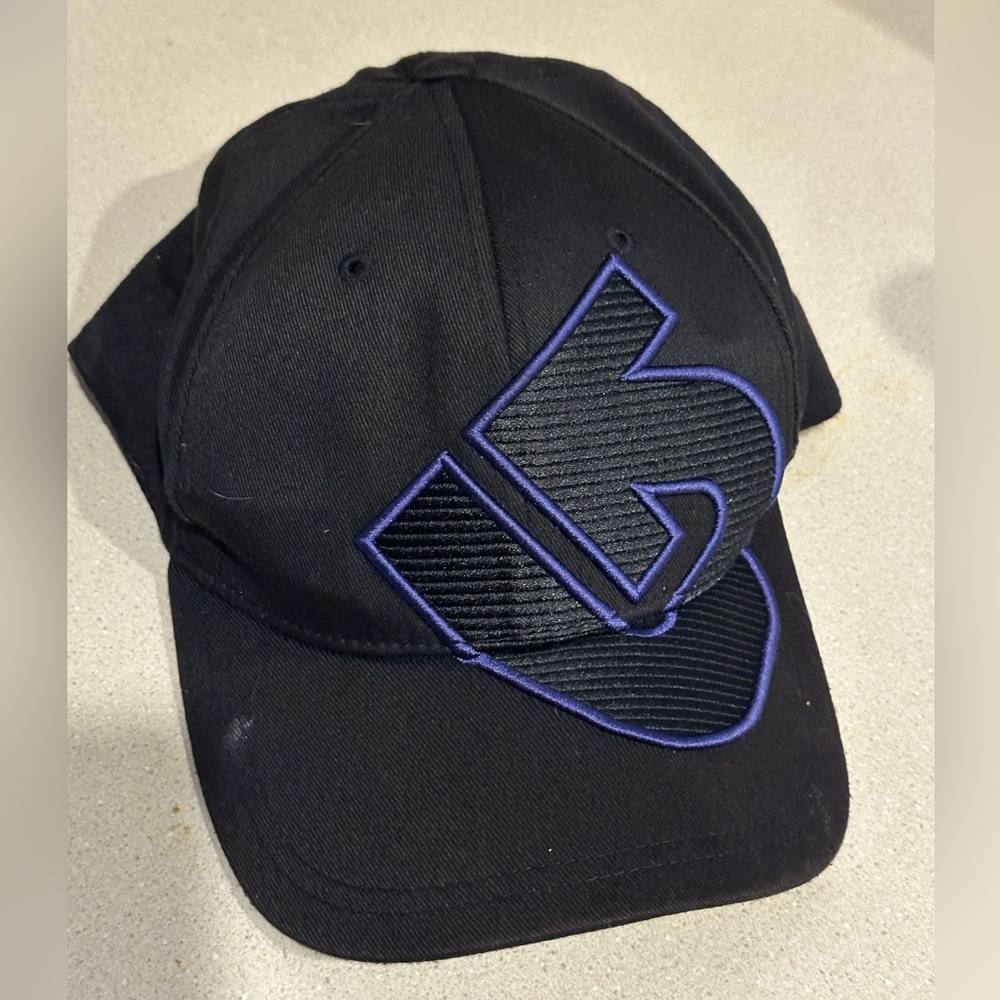 Burton Kids Black Hat with Purple Accent